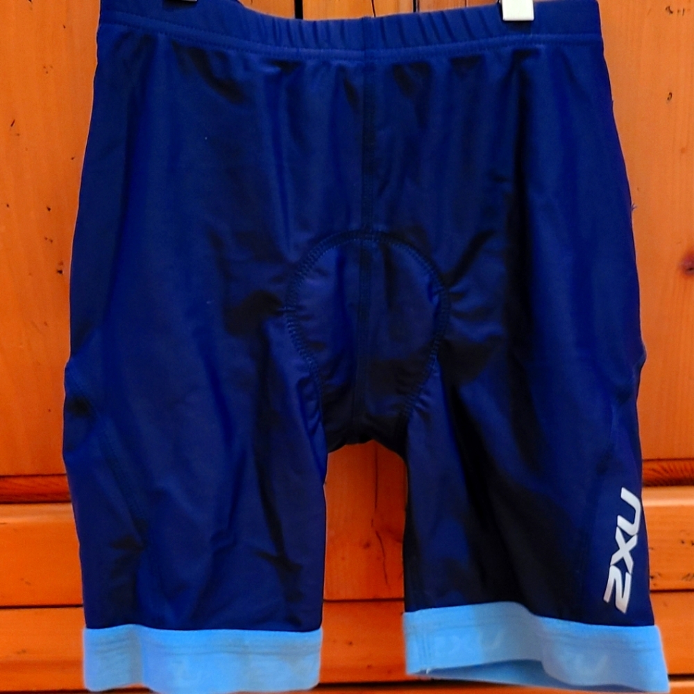 2XU Active Youth Tri Shorts, Size M (8-10)